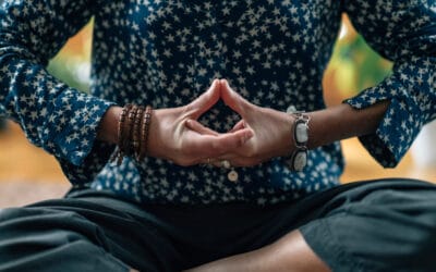 Vishuddha Mudra: Unlocking the Power of Your Throat Chakra