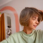 Hair Gel vs Hair Spray: Which is Right for Your Hair?